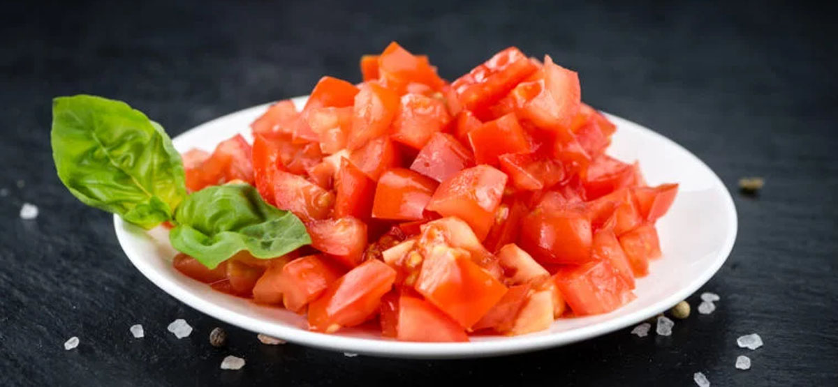 Συνταγές που περιέχουν ντομάτα κονκασέ